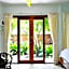 Baan Saranrom