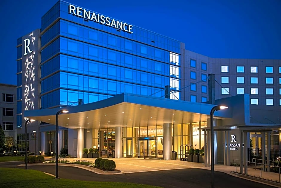 Renaissance by Marriott Atlanta Airport Gateway Hotel