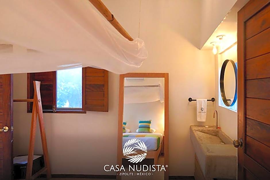 Casa Nudista - LGBT Hotel