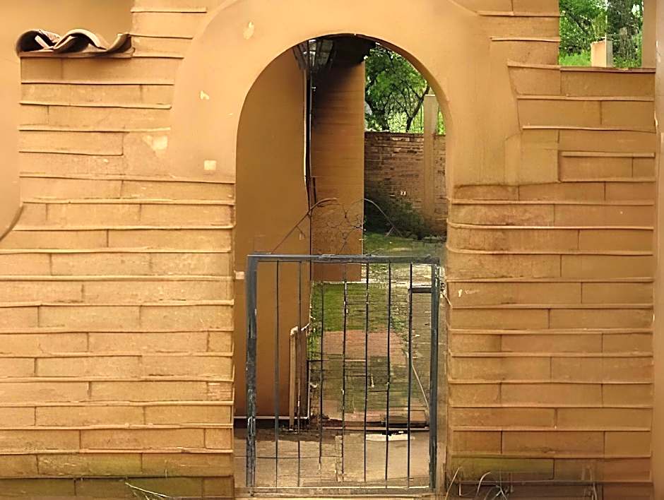 Villa Patzcuaro Garden Hotel