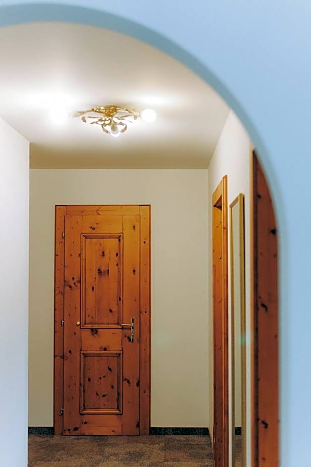 MONS suites wine passion