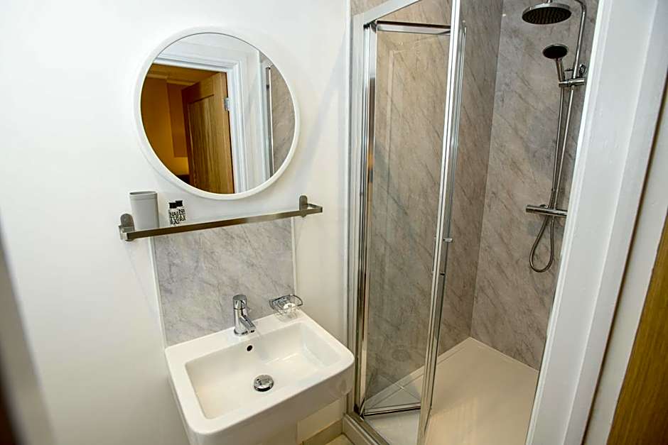 Tavmar Accommodation