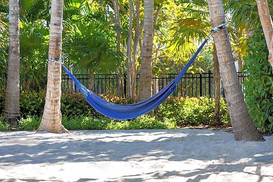 Blue Flamingo Resort Key West