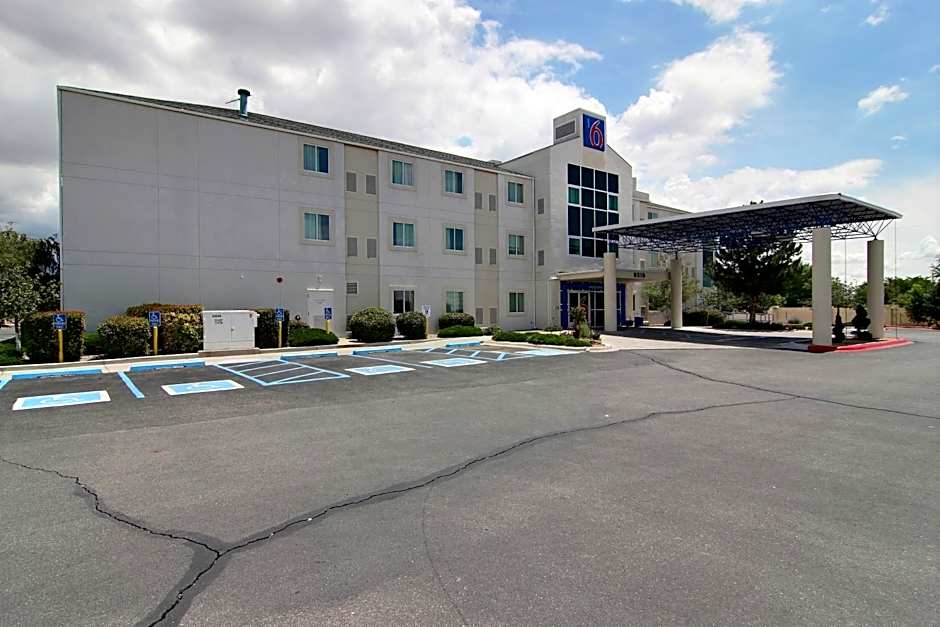 Motel 6-Albuquerque, NM - North