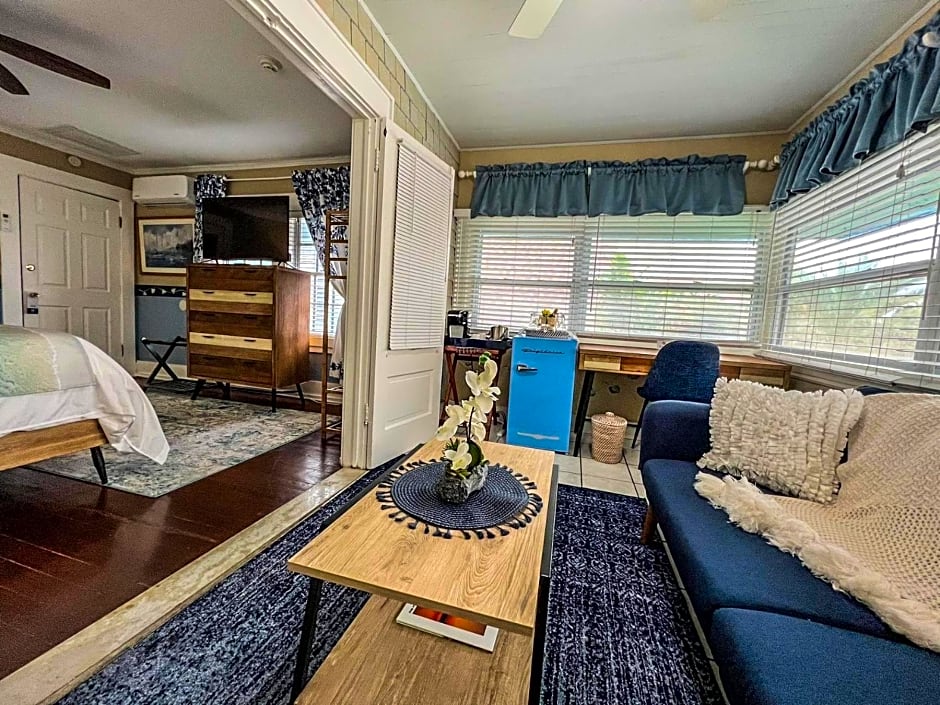 Vinoy House