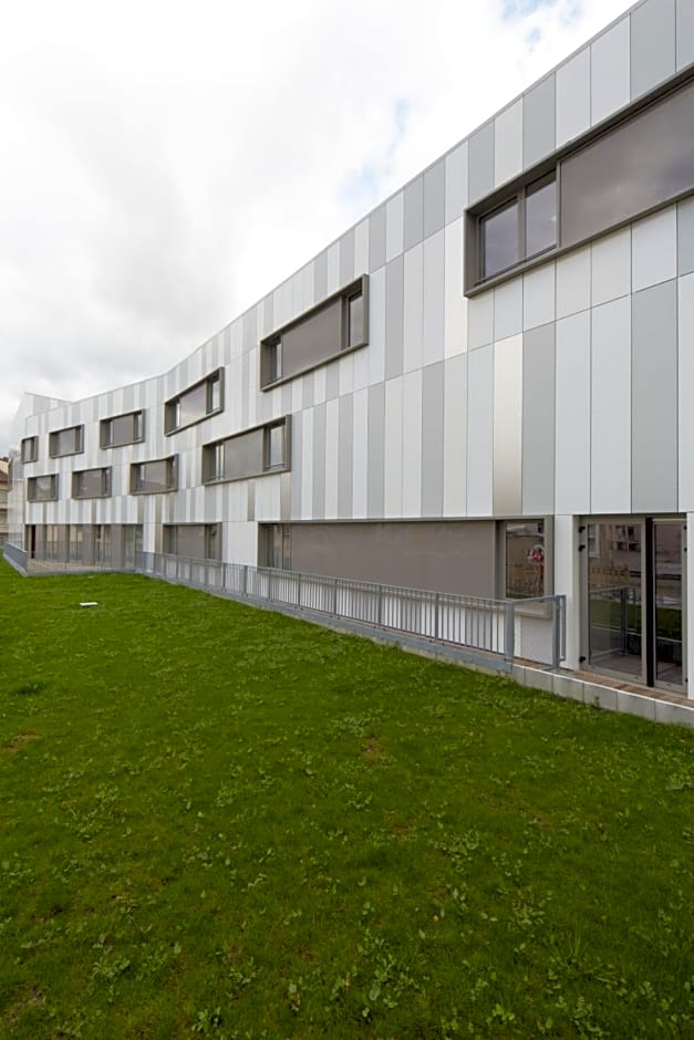 Campanile Annemasse Centre - Gare