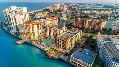 Holiday Inn Hotel & Suites Clearwater Beach, an IHG Hotel