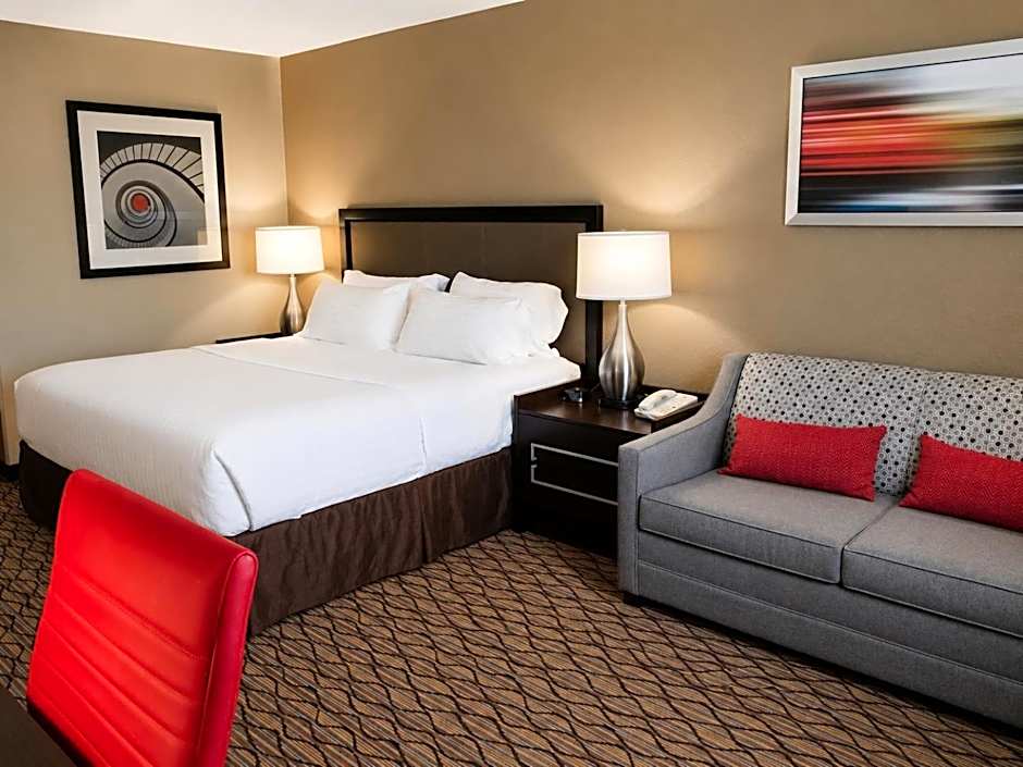 Alexandria Hotel & Conference Center