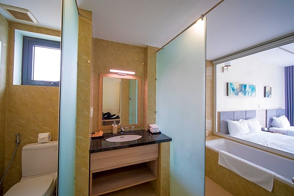 LakeView-Hotel Quy Nhon