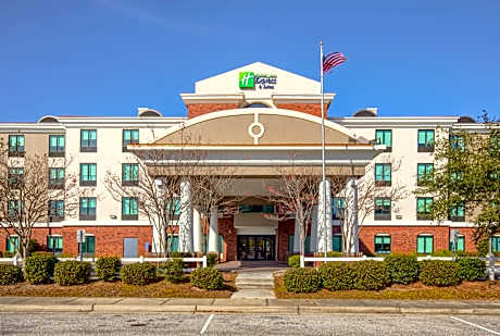 Holiday Inn Express Hotel & Suites Gulf Shores By IHG