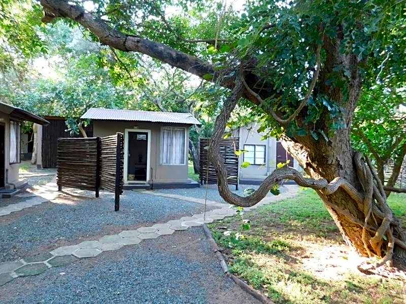 Isinkwe Bush Camp