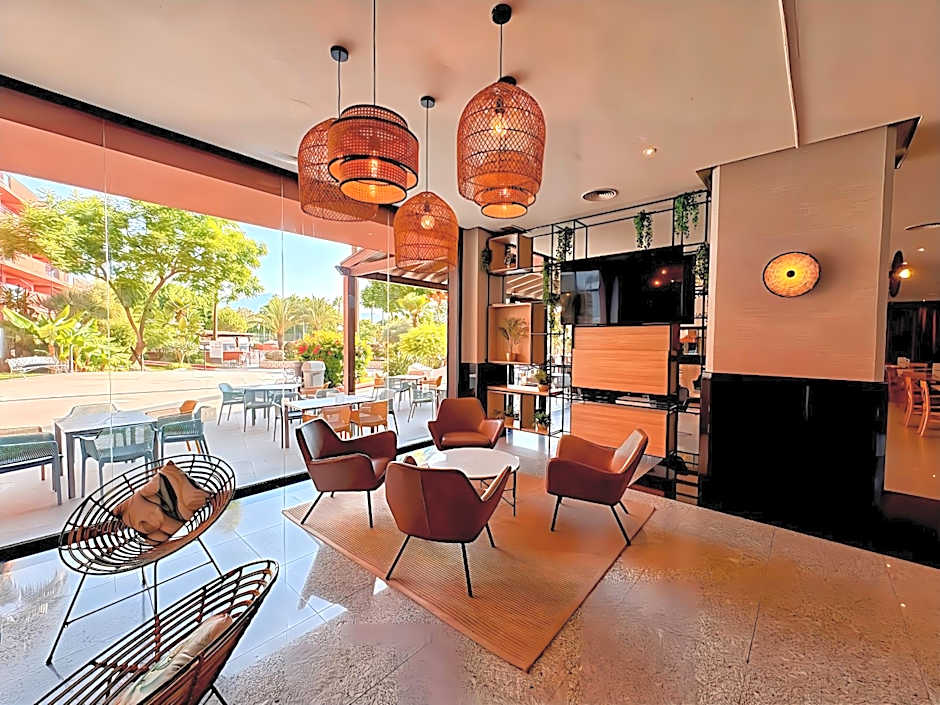 Fuengirola Beach Apartamentos Turísticos