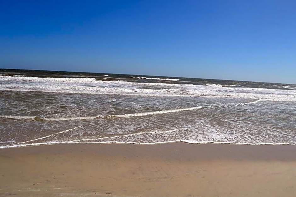 Daytona Beach studio condo with beautiful Ocean view