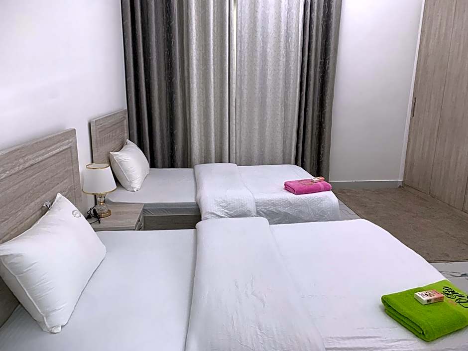 Photo 1 of 7 of Budget 2 Beds