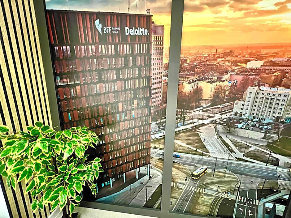 Royal Aparthotel Zamenhoffa 1/3