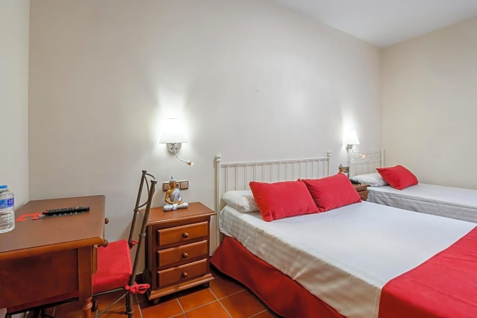 Hotel H28 Camas