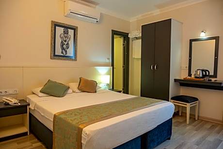 Economy Double or Twin Room