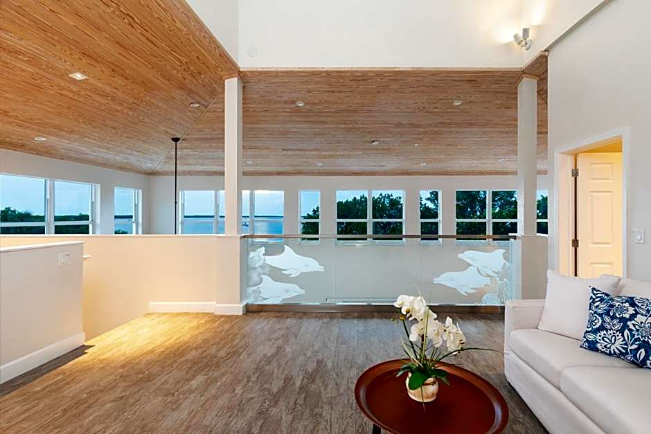 Dolphin Point Villas