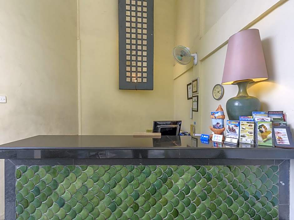 Bali Court Hotel & Apartment