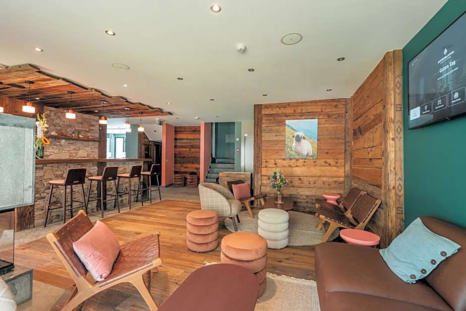 The Phoenix Fitness Hotel & free Spa Access at Alpen Resort