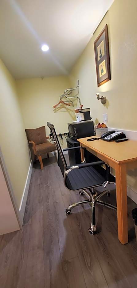 Travelodge by Wyndham Fairfield/Napa Valley