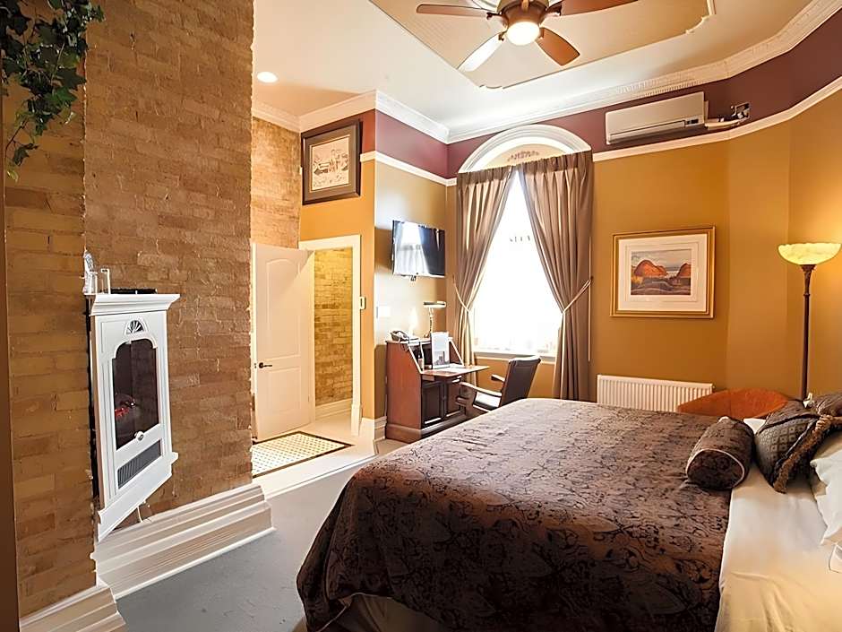 Foto 1 daripada 1 — Executive Suite, Street View