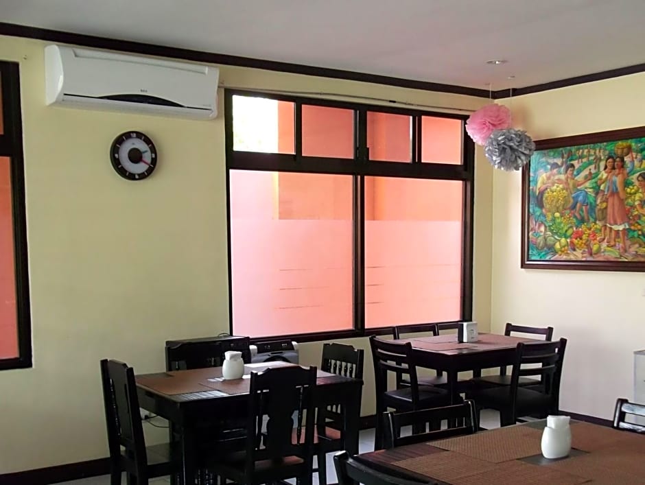 Ruemango Apartelle and Suites