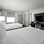 Howard Johnson by Wyndham Columbus Fort Benning