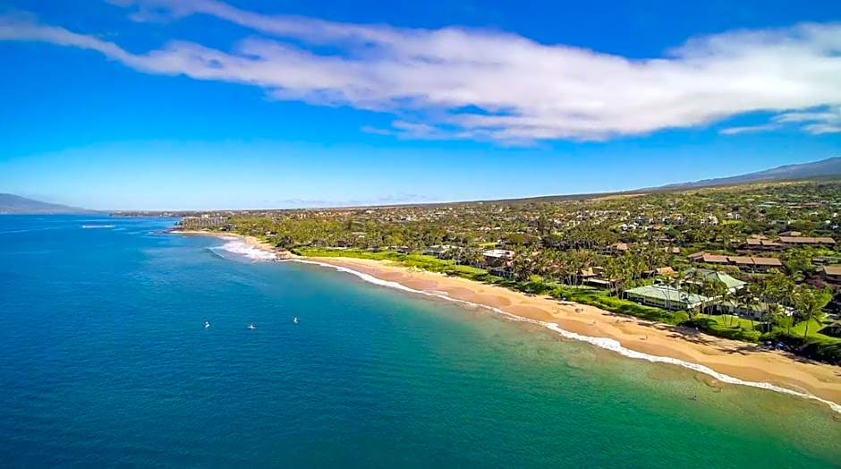 Central Kihei Gem! 3-Min Walk to the Beach & Shops