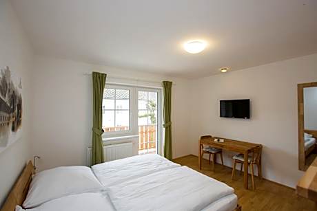 Classic Single Room