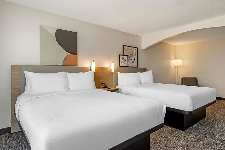 Spark by Hilton La Crosse Onalaska