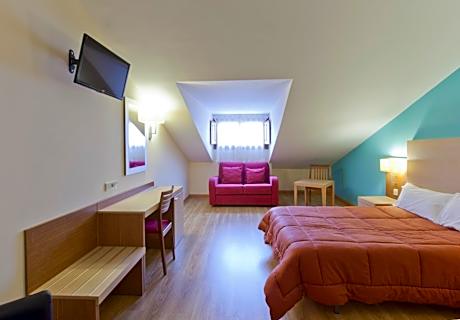 Double Room with Three Extra Beds