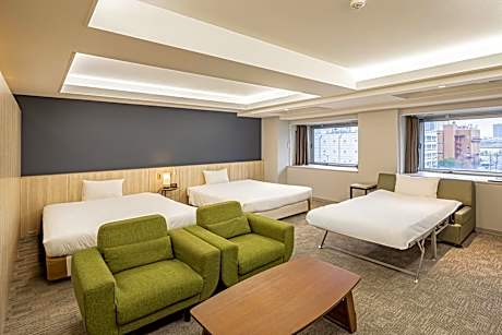 Triple Room with Bath