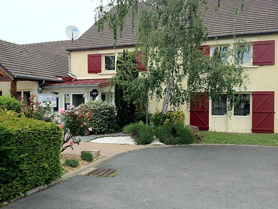 Logis Hotel des Lacs Paris Sud