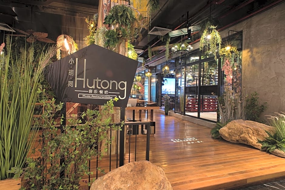 Vangohh Eminent Hotel & Spa