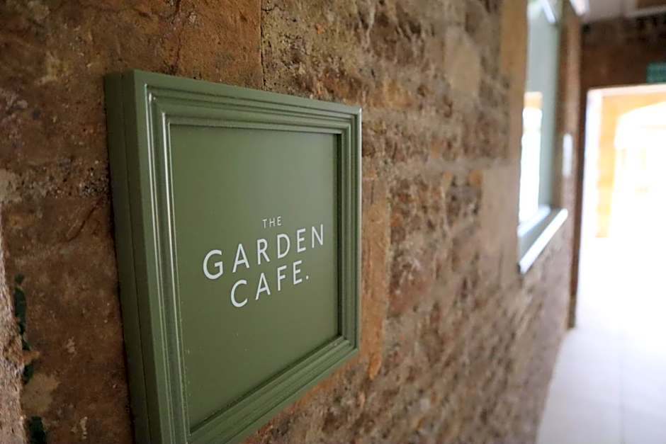 Holbrook Manor & Spa