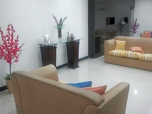 Acropolis Marina Hotel