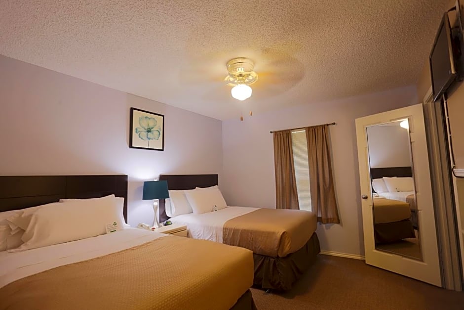 Victoria Palms Inn and Suites