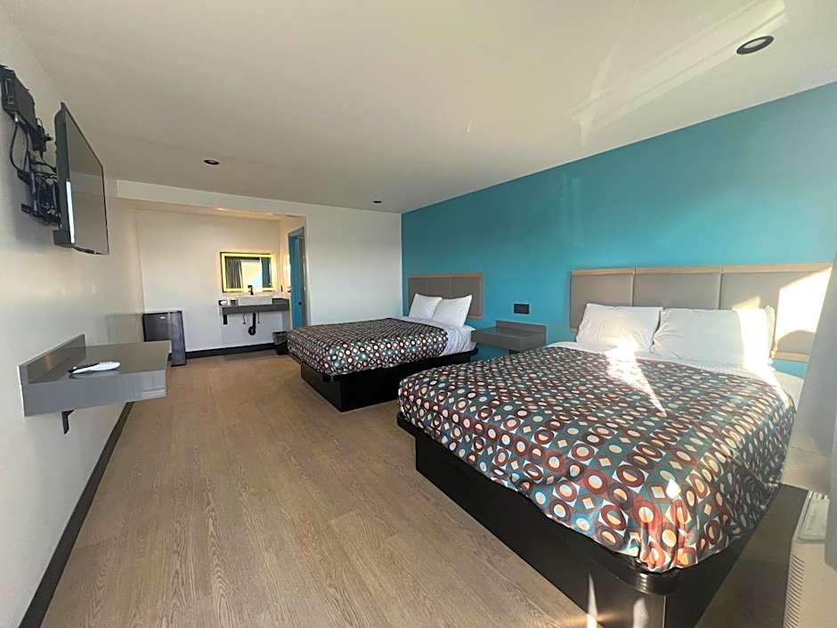 Arlo Motel near LAX, SoFi Stadium