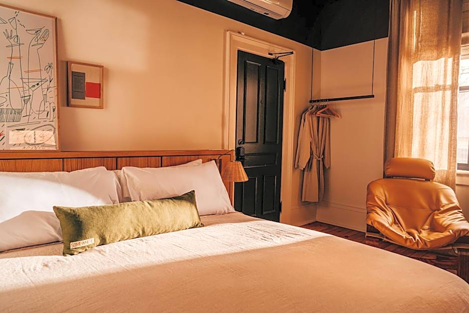 Somewhere Inn Collingwood