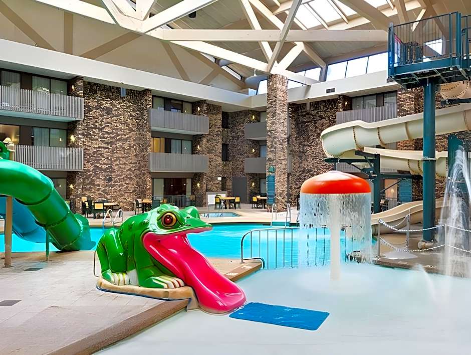 Bismarck Hotel and Conference Center