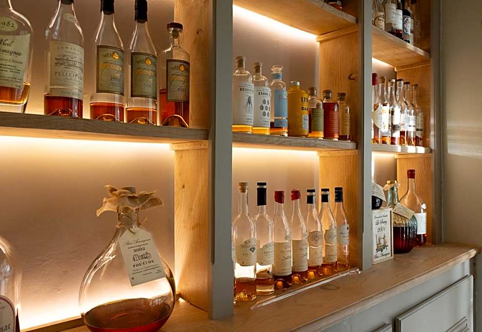 Logis Hôtel Restaurant Château Bellevue