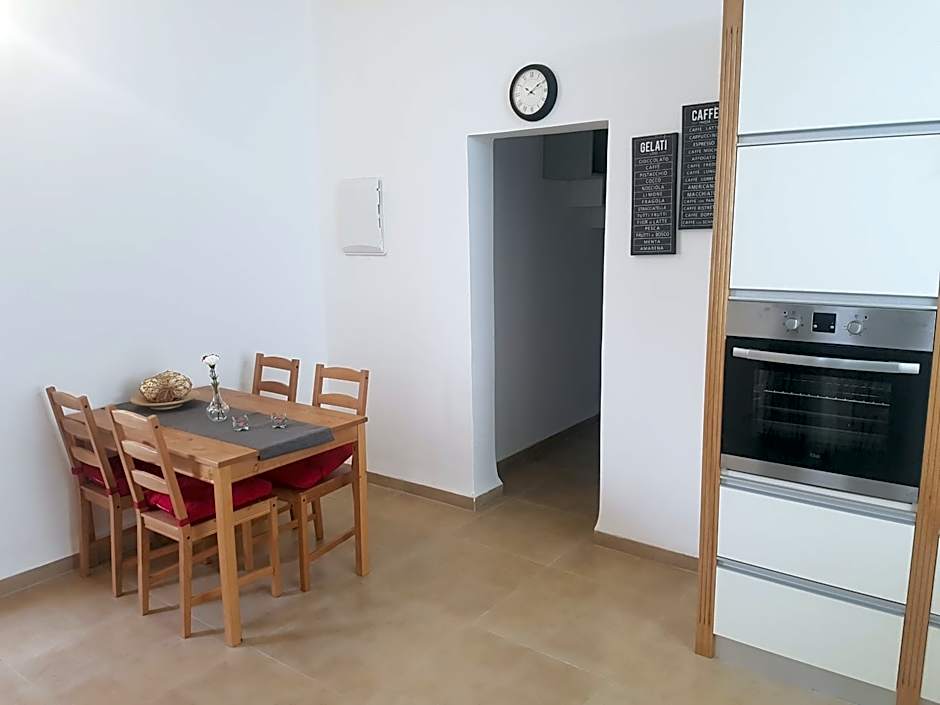 אבני החושן- Avnei Hoshen