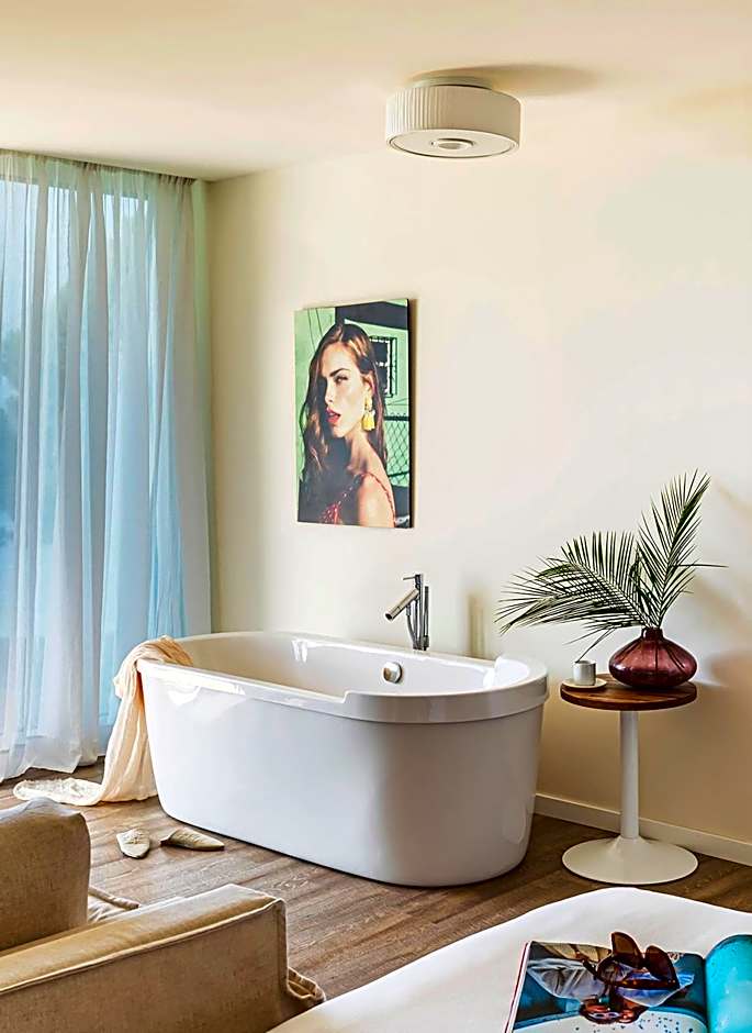 ME Ibiza - Leading Hotels of the World