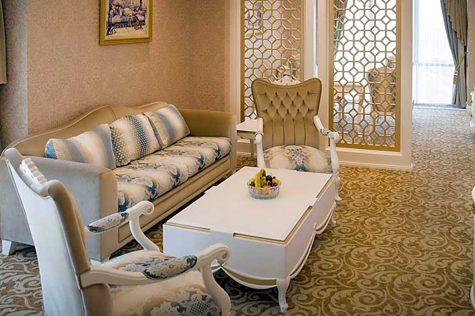 Grand Altuntas Hotel