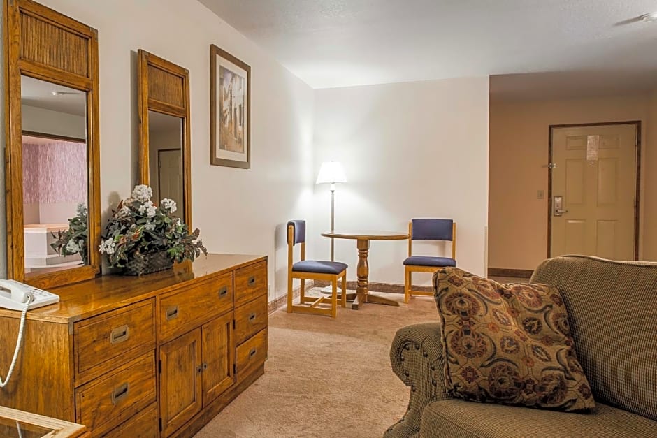 Quality Inn & Suites Goldendale