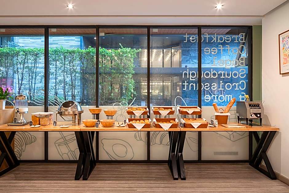 Pure Eleven Hotel Bangkok