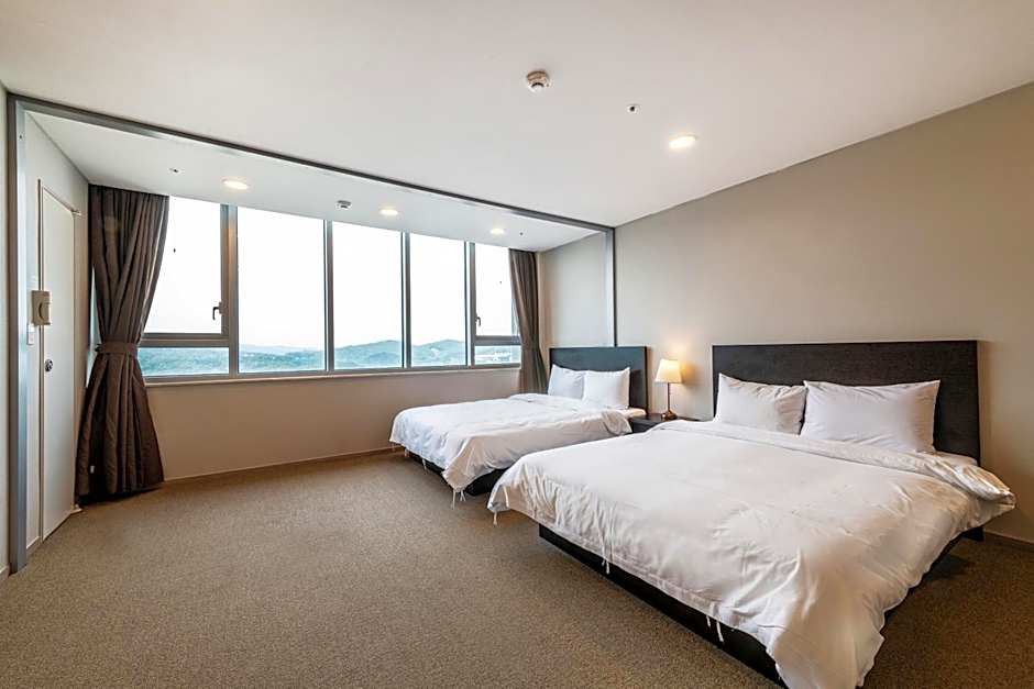 The Triny Urban Suites