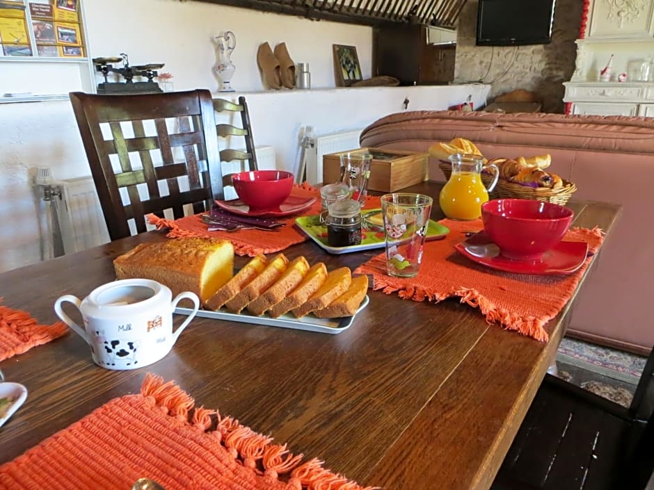 La Ferme de l'isle et sa Roulotte