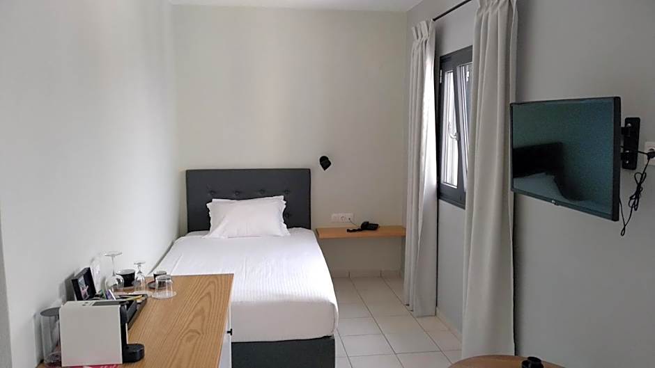 Minois Boutique Hotel